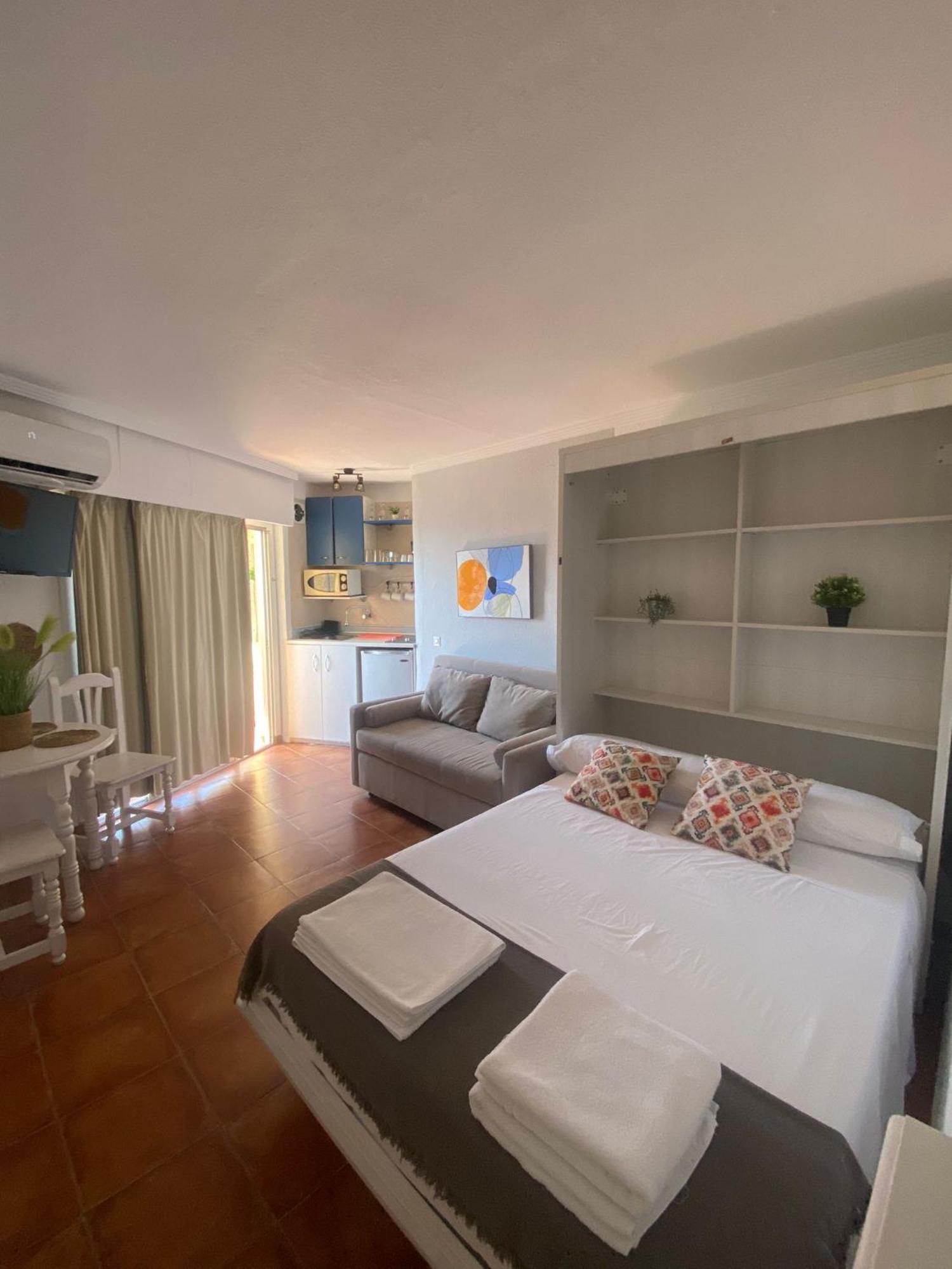 Apartamentos Benalmadena Toni Ngoại thất bức ảnh